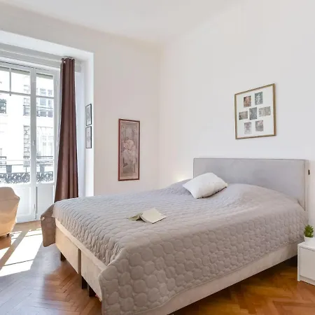 Le Rossini By Interhome Apartment Nizza
