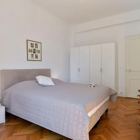 Apartment Le Rossini By Interhome Nizza