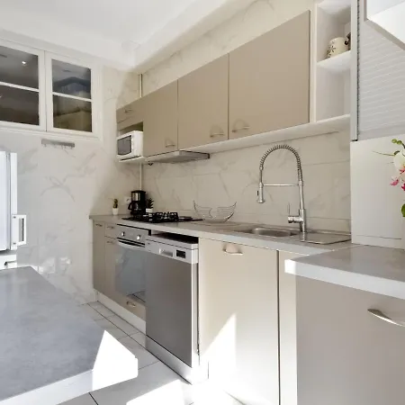 아파트 Le Rossini By Interhome